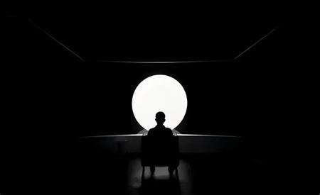 从《纽约客》的担忧谈起：AI不是平庸的推手，而是提升了社会整体的智力水位