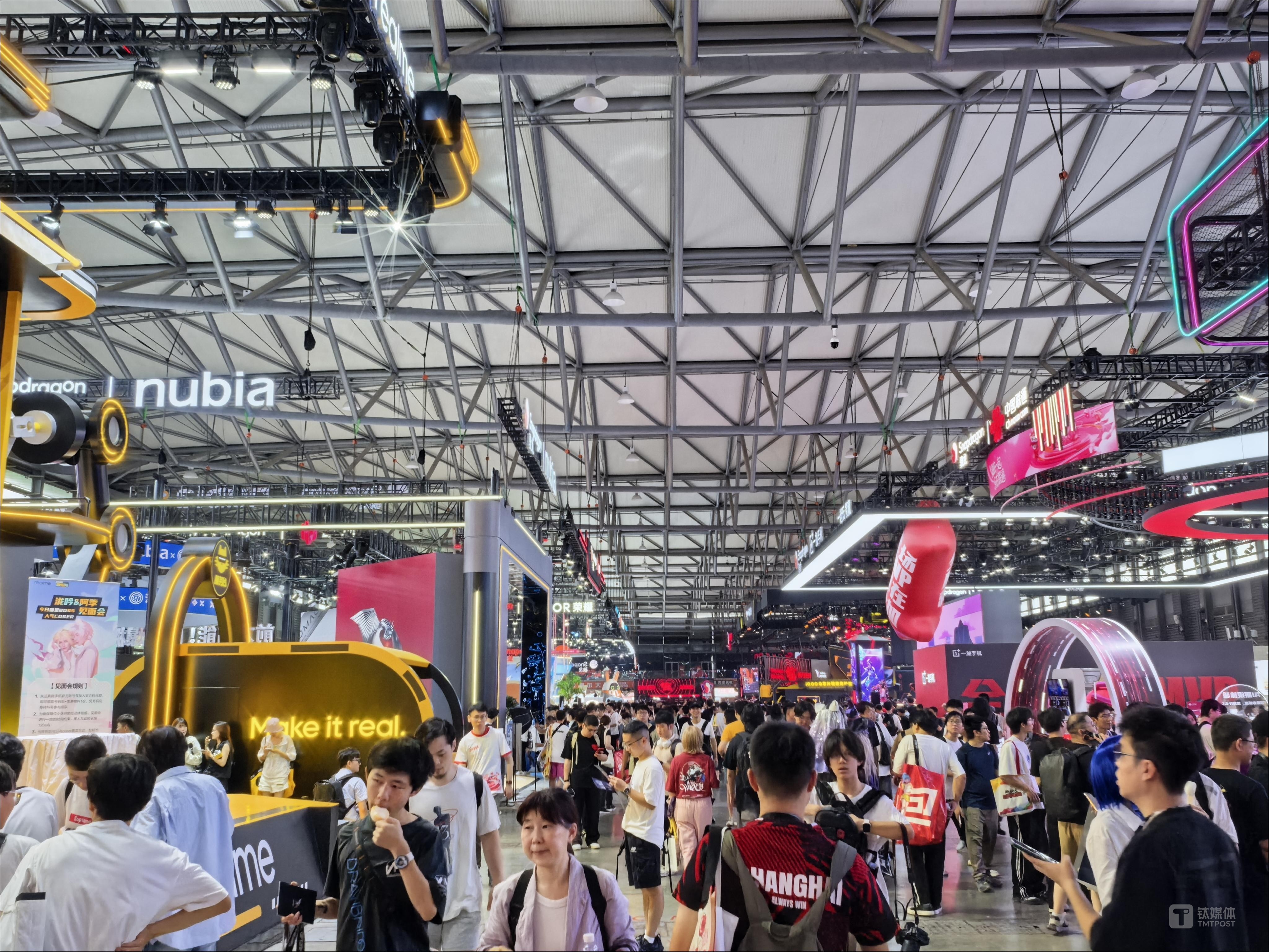ChinaJoy 2025: From Gaming Phones to AI Glasses, China's Digital Carnival Becomes a Tech Showcase